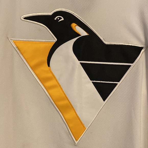 Retro Sidney Crosby Pittsburgh Penguins CCM Jersey - Picture 2 of 9